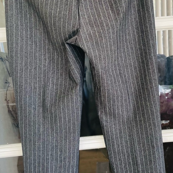 Kobi Halperin Women’s Gray Striped  Pants Cropped Slim Chino NWOT - Picture 2 of 7
